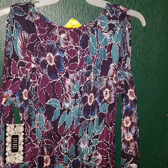 Spense Dresses & Skirts - Dress Spense Dresses & Skirts - Dress